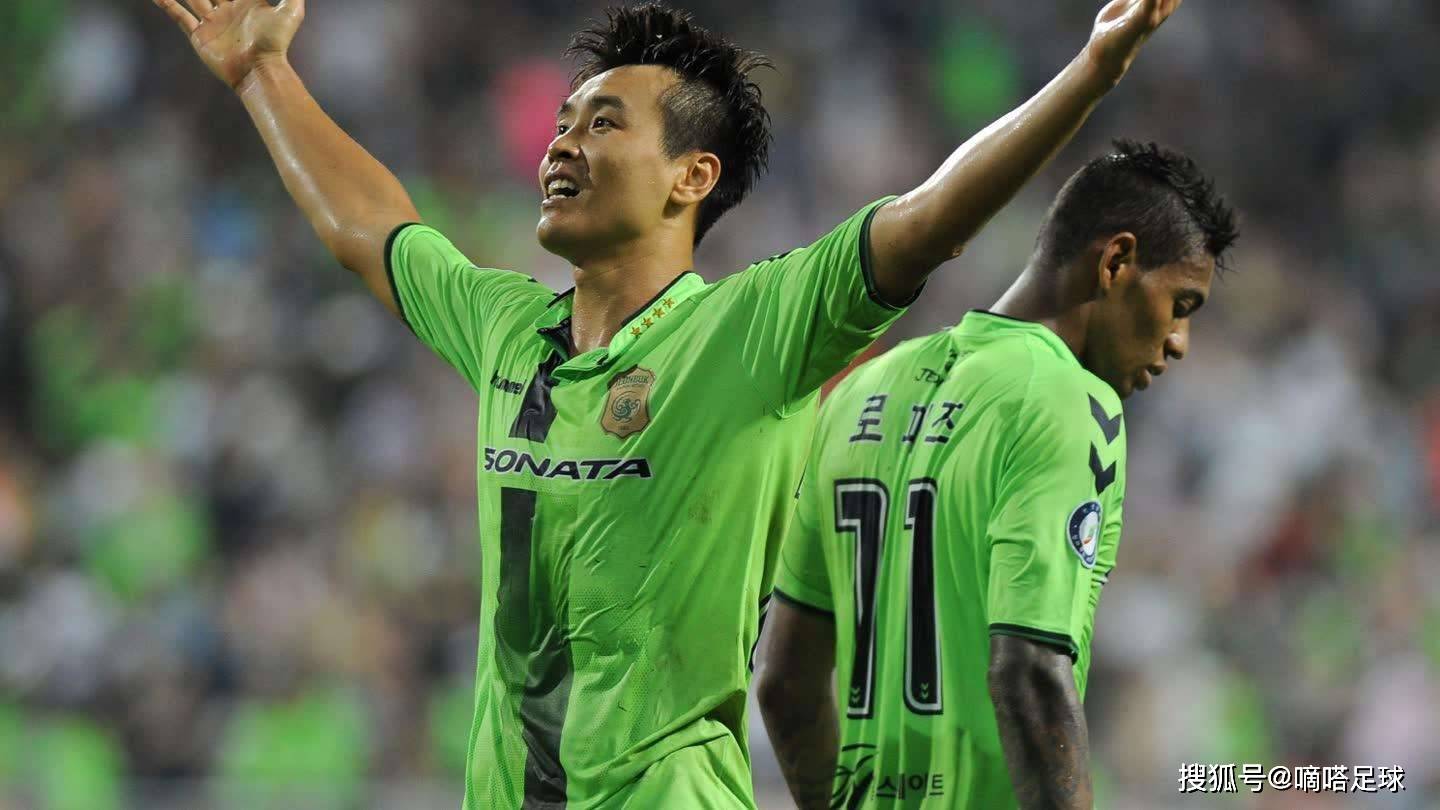 爱游戏-转折点纽约尼克斯手感冰凉，葡超清晨攻防权衡，悬念犹存，年轻球员得到机会