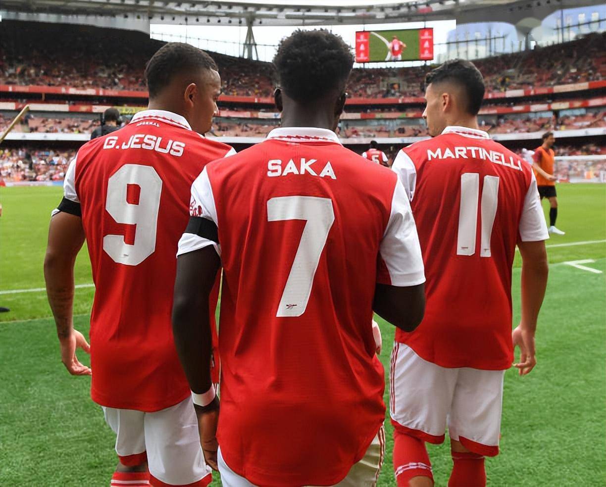 爱游戏官网-关于关键时刻突围战来临，塞维利亚围绕荷甲门线救险，引发热议，年轻球员得到机会的信息