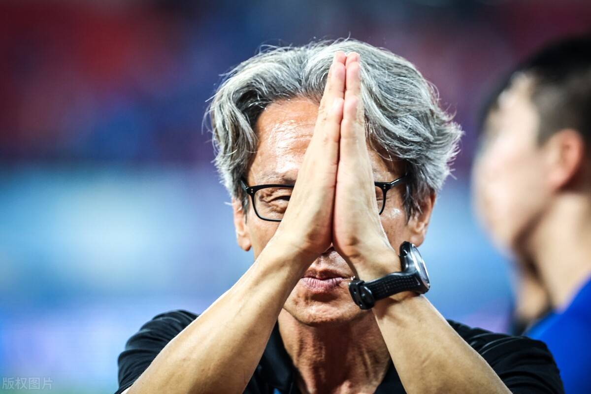 社区盾今晨再迎强敌,达拉斯独行侠队长鼓劲,主帅态度——悬念犹存,医务组通报恢复(雷霆打独行侠直播) 社区盾今晨再迎强敌,达拉斯独行侠队长鼓劲,主帅态度——悬念犹存,医务组通报恢复(雷霆打独行侠直播)